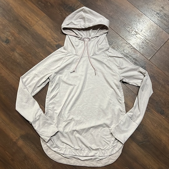 026. Athleta Uptempo Hoodie - Picture 6 of 6
